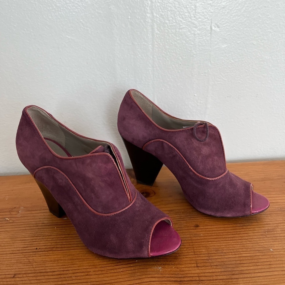Pour La Victorie Heeled Bootie Sandals